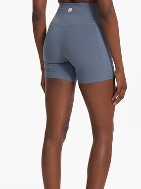 NWT Vuori Studio Pocket Shorts Azure Size XS